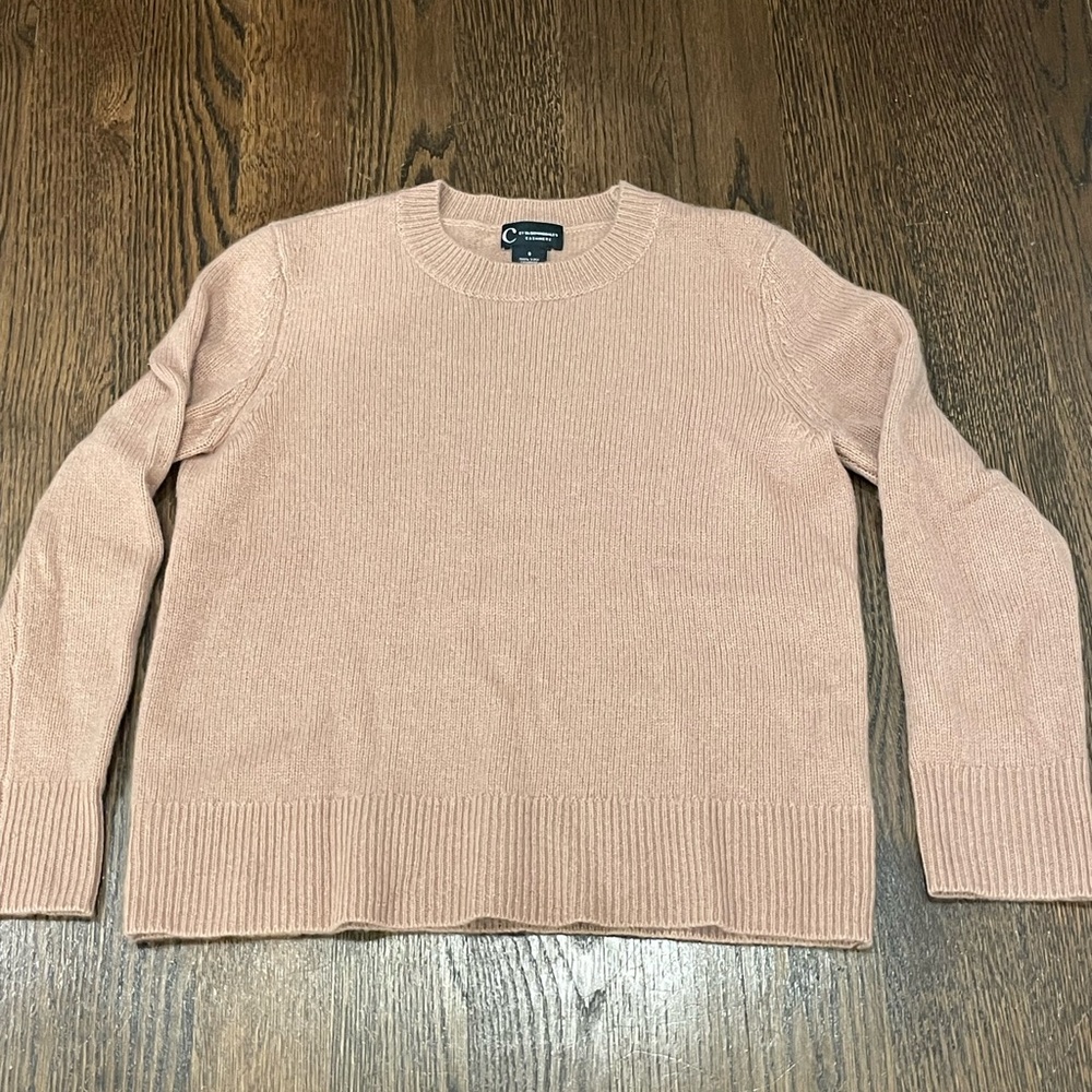Bloomingdale's Camel Cashmere Crewneck Sweater
